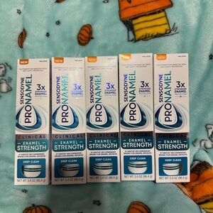 Sensodyne Pronamel Clinical Enamel Strength Toothpaste, Deep Clean, 3.4 Oz